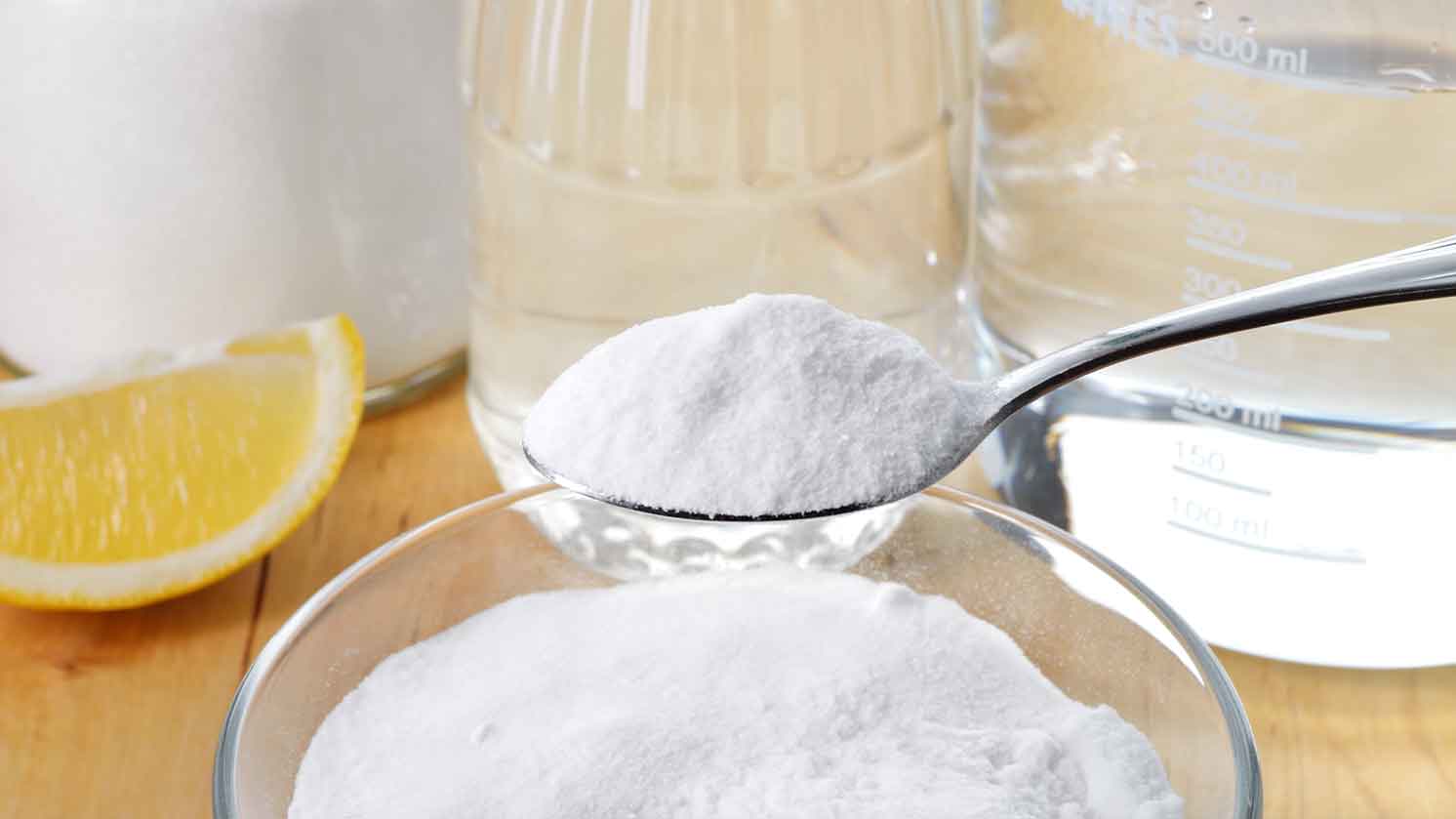 nontoxic cleaner for kitchen sink